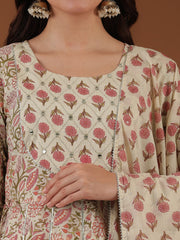 Women Floral Printed Regular Mirror Work Kurta with Trousers & With Dupatta
