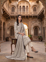 Women Printed Regular Kurta with Trousers & With Dupatta