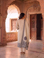 Women Ethnic Motifs Printed Regular Sequinned Kurta with Trousers & With Dupatta