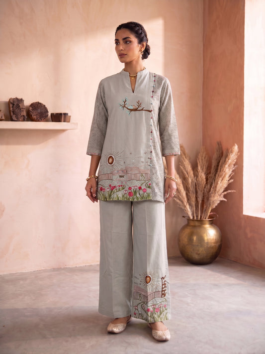 Women Floral Embroidered Chikankari Tunic with Palazzo