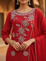 Women Floral Embroidered Regular Thread Work Chanderi Cotton Kurta with Trousers & With Dupatta