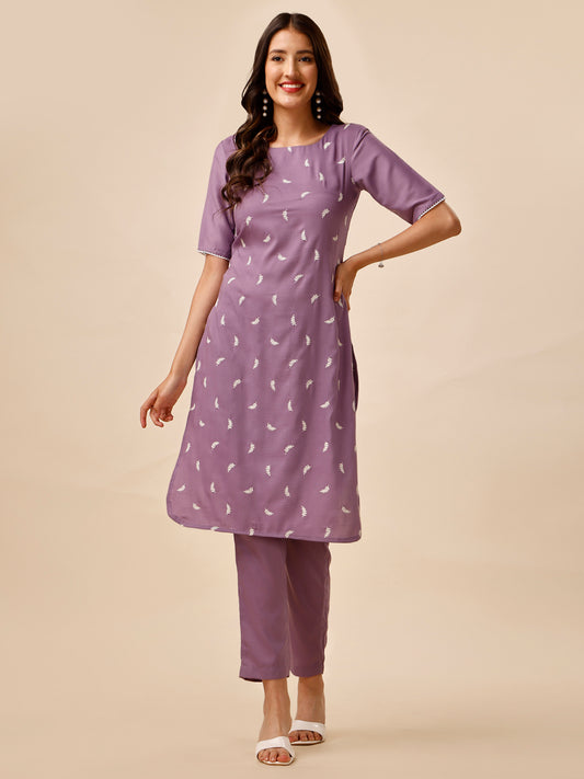 Floral Embroidered Thread Work Straight Kurta with Trousers