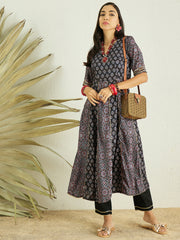 Women Ethnic Motifs Printed Anarkali Kurta with Trousers