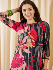 Women Floral Printed Regular Kurta with Trousers