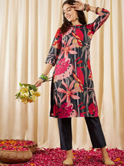 Women Floral Printed Regular Kurta with Trousers