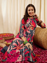 Women Floral Printed Regular Kurta with Trousers