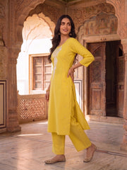 Women Ethnic Motifs Embroidered Regular Thread Work Kurta with Palazzos