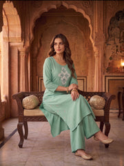 Women Ethnic Motifs Embroidered Regular Thread Work Kurta with Palazzos