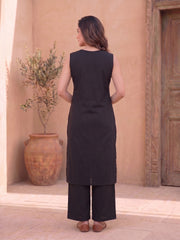 Women Floral Embroidered Regular Thread Work Kurta with Palazzos
