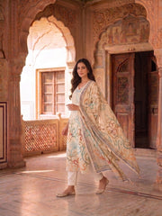 Women Printed Regular Kurta with Trousers & With Dupatta