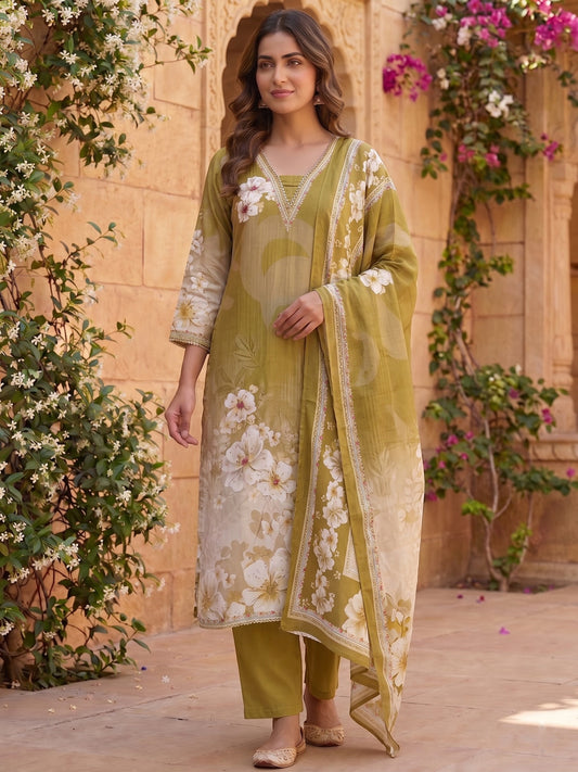 Women Floral Printed Regular Pure Silk Kurta with Trousers & With Dupatta