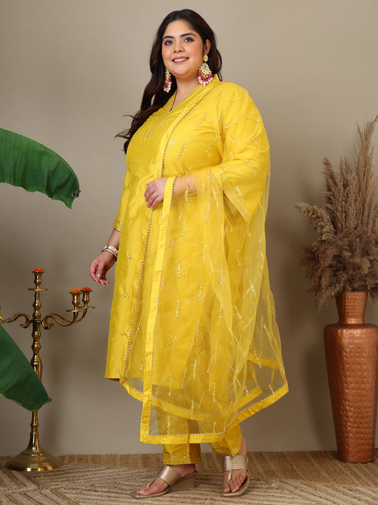 Women Floral Embroidered Regular Sequinned Kurta with Trousers & Dupatta