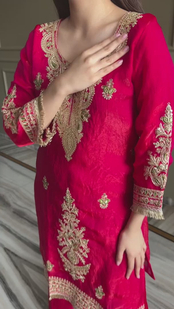 MagentaDesigner Fendi Silk Embroiderd Palazzo Suit