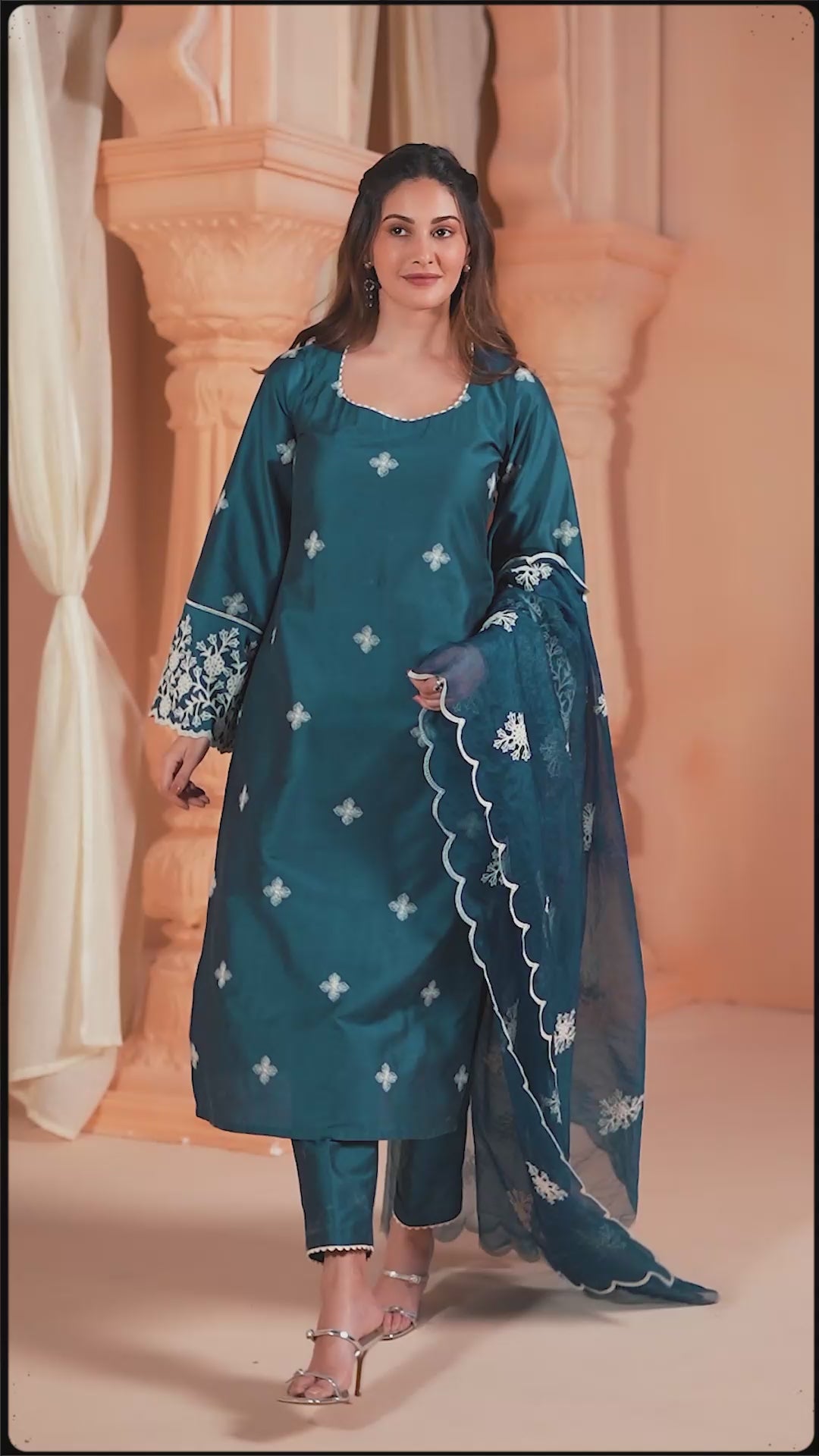 Amyra Dastur Women Teal Floral Embroidered Regular Thread Work Pure Silk Kurta with Trousers & With Dupatta