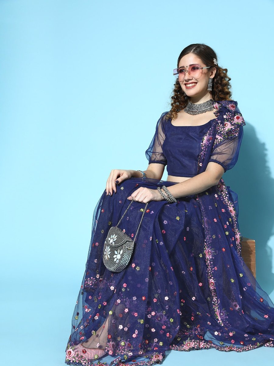 Blue Saree with Embroidered border - Inddus.com