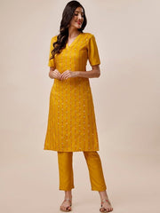 Ethnic Embroidered V-Neck Thread Work Kurta With Trousers - Inddus.com