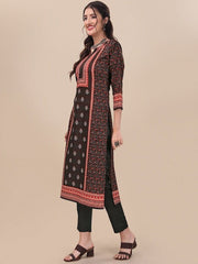 Ethnic Motifs Printed Straight Pure Cotton Kurta With Trousers - Inddus.com
