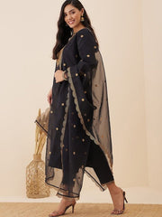 Floral Yoke Design Regular Chanderi Cotton Kurta With Trousers & Dupatta - Inddus.com