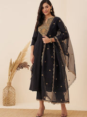 Floral Yoke Design Regular Chanderi Cotton Kurta With Trousers & Dupatta - Inddus.com