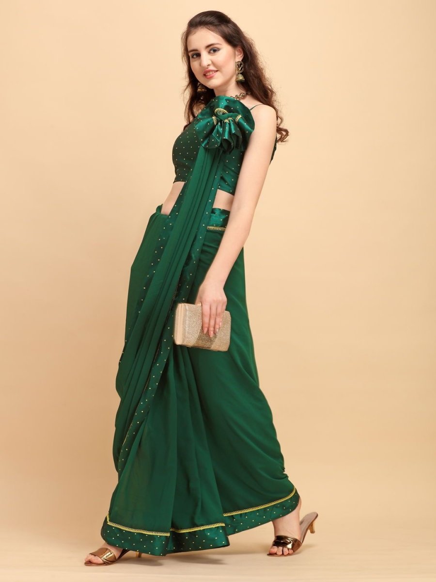 Green Solid Embellished Border Saree - inddus-us