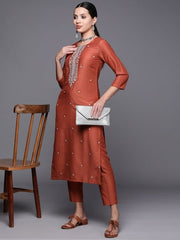 Women Ethnic Motifs Yoke Design Kurta With Trousers - Inddus.com