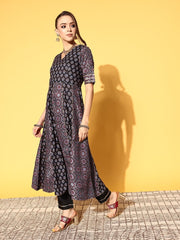 Women Floral Cotton Blend Print Parade Kurta Set - Inddus.com