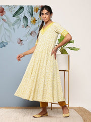 Women Floral Printed Thread Work Kurta With Trousers & With Dupatta - Inddus.com