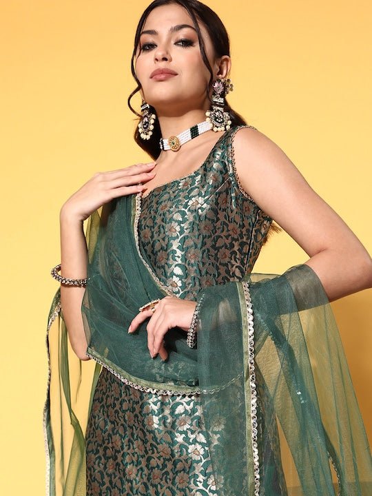 Women Floral Silk Blend Spaghetti Straps Kurta Set - Inddus.com