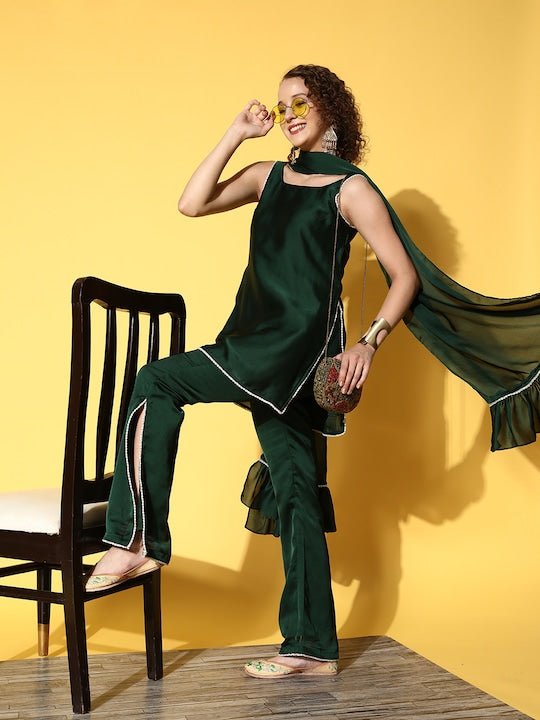 Women Green Gotta Patti Kurti with Trousers & With Dupatta - Inddus.com