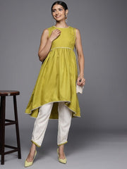 Women Green & Off White Solid Kurta with Trousers - Inddus.com