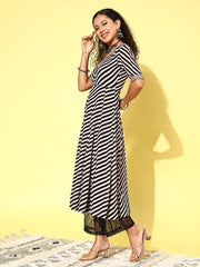 Women Leheriya Striped Regular Kurta with Trousers & With Dupatta - Inddus.com