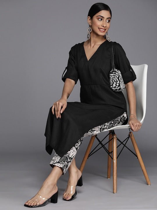 Women Solid Roll-Up Sleeves Kurta With Printed Trousers - Inddus.com